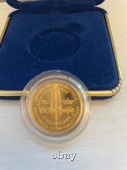1987 W U. S. Constitution Bicentennial $5 Gold Coin w original box