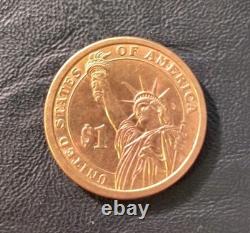 2007-P George Washington First President 1789-1793 $1 1st Issue Golden Coin