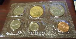 Lot of Nine (9) 1985 P & D Uncirculated Commemorative Coin U. S. Mint Sets