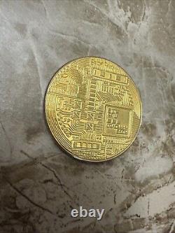 Physical Bitcoin Commemorative Coin Gold Color Collection Collectible NEW